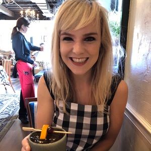 Meet your Posher, Emma